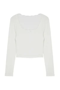 TRENDYOLMİLLA Ecru Square Neck Lace Detailed Crop/Short Knitting Blouse - Image 12