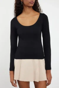 TRENDYOLMİLLA Black Cowl Neck Fitted Knitting Blouse - Image 3