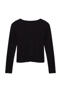 TRENDYOLMİLLA Black Button Detailed Crew Neck Ribbed Flexible Regular Size Knitting Blouse - Image 6