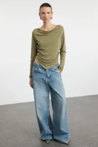 TRENDYOLMİLLA Green Modal Fabric Off-Shoulder Neck Drapeli padded Asymmetric  Knitting Blouse - Image 2