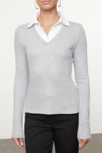 TRENDYOLMİLLA Gray Melanj Weaving Detailed Shirt Collar Regular/Normal Pattern Knitting Blouse - Image 3