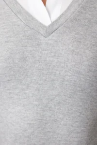 TRENDYOLMİLLA Gray Melanj Weaving Detailed Shirt Collar Regular/Normal Pattern Knitting Blouse - Image 4