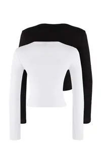 TRENDYOLMİLLA Black-Ecru 2 Sets Package Crop/Short Fitted/Body-Sitting Knitting Blouse - Image 9
