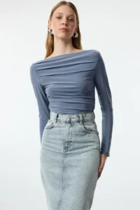 TRENDYOLMİLLA Indigo Boat Neck Draped Flexible Knitting Blouse