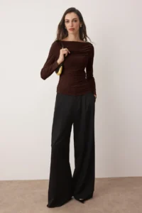 TRENDYOLMİLLA Brown Boat Neck Draped Flexible Knitting Blouse - Image 2