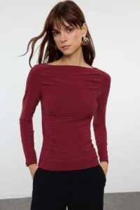 TRENDYOLMİLLA Burgundy Boat Neck Draped Flexible Knitting Blouse