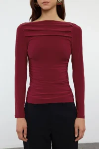 TRENDYOLMİLLA Burgundy Boat Neck Draped Flexible Knitting Blouse - Image 3