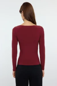 TRENDYOLMİLLA Burgundy Boat Neck Draped Flexible Knitting Blouse - Image 5