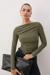 TRENDYOLMİLLA Khaki Boat Neck Draped Flexible Knitting Blouse