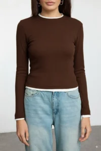 TRENDYOLMİLLA Brown Color Block Fitted Viscose/Soft Fabric Flexible Knitting Blouse - Image 3