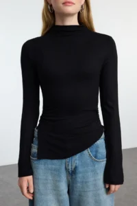 TRENDYOLMİLLA Black Fitted Drape Detailed Dog collar Knitting Blouse - Image 3