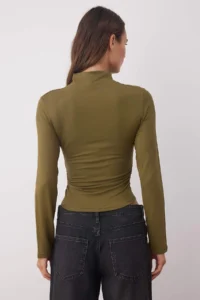 TRENDYOLMİLLA Khaki Fitted Drape Detailed Dog collar Knitting Blouse - Image 4
