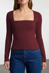 TRENDYOLMİLLA Dark Burgundy Square Neck Drape Detailed Fitted Knitting Blouse - Image 2