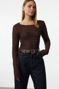 TRENDYOLMİLLA Brown Fitted textured Tulle Flexible Knitting Blouse - Image 2