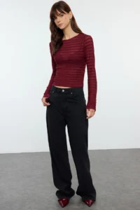 TRENDYOLMİLLA Burgundy Fitted textured Tulle Flexible Knitting Blouse - Image 2