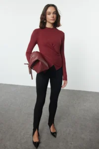 TRENDYOLMİLLA Burgundy Double breasted Gathering/Drape Detailed slim/Fitting Knitting Blouse - Image 3