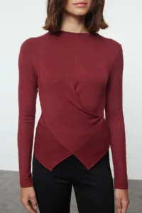 TRENDYOLMİLLA Burgundy Double breasted Gathering/Drape Detailed slim/Fitting Knitting Blouse - Image 4