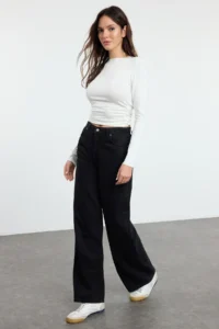 TRENDYOLMİLLA Ecru Viscose/Soft Fabric Fitted Gather/Drape Detailed Boat Neck Flexible Knitting Blouse - Image 2