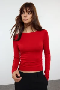 TRENDYOLMİLLA Rejection Viscose/Soft Fabric Fitted Gathering/Drape Detailed Boat Neck Flexible Knitting Blouse