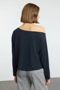 TRENDYOLMİLLA Anthracite Modal More Sustainable Boat Neck relaxed/Comfortable Cut Knitting Blouse - Image 5