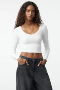 TRENDYOLMİLLA Black-Ecru 2 Sets Package Fitted Knitting Blouse - Image 2