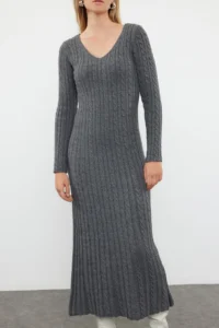 TRENDYOLMİLLA Anthracite Maxi Knitwear Hair Knitting Basic LONG Dress - Image 3
