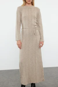 TRENDYOLMİLLA Mink Maxi Knitwear Soft textured Binding Detailed Dress - Image 3