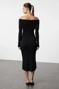 TRENDYOLMİLLA Black Midi Knitwear Basic Carmen Collar Dress - Image 6