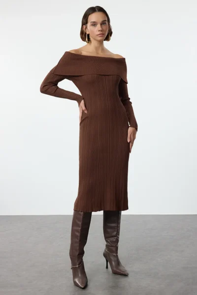 TWOAW25EL00033-BROWN_1