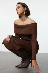 TRENDYOLMİLLA Brown Midi Knitwear Basic Carmen Collar Dress - Image 2
