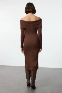TRENDYOLMİLLA Brown Midi Knitwear Basic Carmen Collar Dress - Image 5