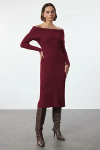 TRENDYOLMİLLA Burgundy Plain Midi Midi Knitwear Basic Carmen Collar Knit Dress - Image 2