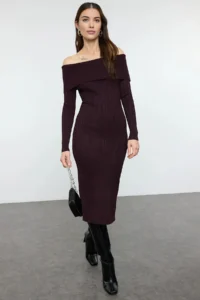 TRENDYOLMİLLA Plum Midi Knitwear Basic Carmen Collar Dress
