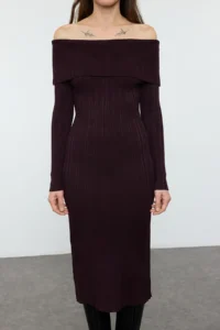 TRENDYOLMİLLA Plum Midi Knitwear Basic Carmen Collar Dress - Image 3