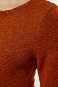 TRENDYOLMİLLA Brick Rejection Midi Knitwear Soft textured Double breasted Skirt Detailed Dress - Image 4