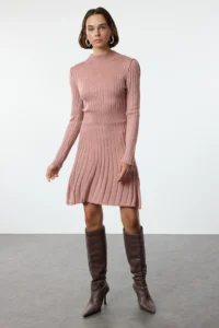 TRENDYOLMİLLA Dusty Rose Mini Knitwear Frilly Dog collar Dress