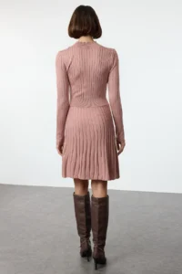 TRENDYOLMİLLA Dusty Rose Mini Knitwear Frilly Dog collar Dress - Image 5