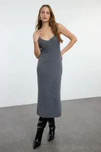 TRENDYOLMİLLA Anthracite Midi Premium Yarn/Special Yarn Knitwear Cardigan- Dress Set - Image 3