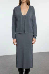 TRENDYOLMİLLA Anthracite Midi Premium Yarn/Special Yarn Knitwear Cardigan- Dress Set - Image 4