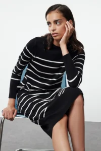 TRENDYOLMİLLA Black Midi Premium Yarn/Special Yarn Knitwear Basic Striped Dress - Image 2