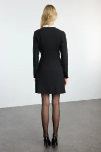 TRENDYOLMİLLA Black A Cut Button Detailed Mini Weaving Dress - Image 5