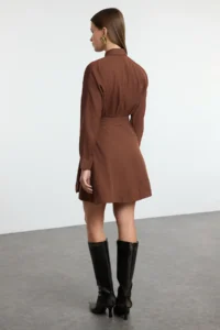 TRENDYOLMİLLA Brown Skirt Opened at Waist Mini Weaving Shirt Dress - Image 5