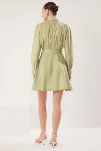 TRENDYOLMİLLA Oil Green Striped Belted Short / Mini Weaving Dress - Image 6