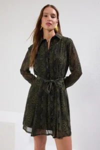 TRENDYOLMİLLA Green Belted animals Patterned Lined Siphon Flight Flight Weaving Mini Dress - Image 2