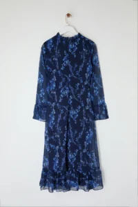 TRENDYOLMİLLA Mavi flower patterned A Cut Dog collar Midi Lined Siphon Weaving Winter Dress - Image 6