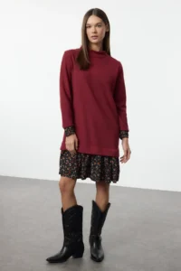 TRENDYOLMİLLA Burgundy Floral Printed Mini Thessaloniki Dog collar Knitting Dress - Image 2