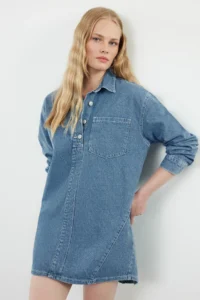 TRENDYOLMİLLA Mavi Stitching Detailed Mini Denim Shirt Dress - Image 2