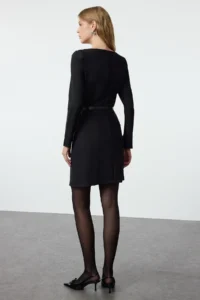 TRENDYOLMİLLA Black Arched Fitted Mini Weaving Dress - Image 7
