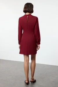TRENDYOLMİLLA Koyu Cherry A Cut Mini Weaving Dress - Image 5