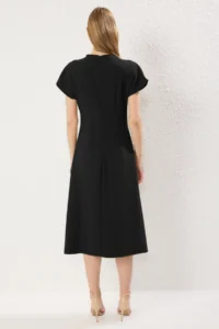 TRENDYOLMİLLA Black A Cut Off-Shoulder Neck Midi Weaving Dress - Image 4